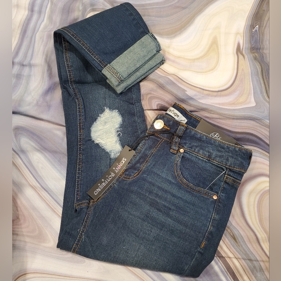 Refuge Skinny Boyfriend Jeans - Picture 1 of 5